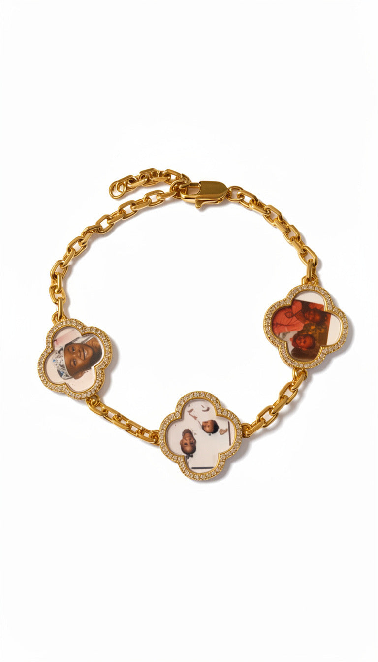 Signature Clover Charm Bracelet