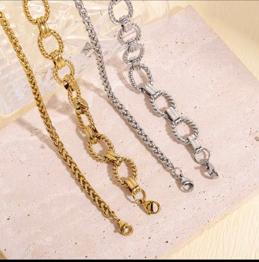 Luxe Loop Bracelet Set
